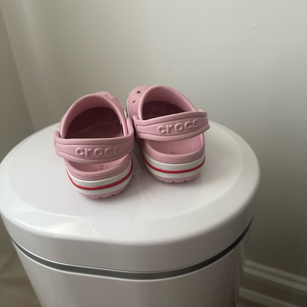Crocs - Picture 4 of 5